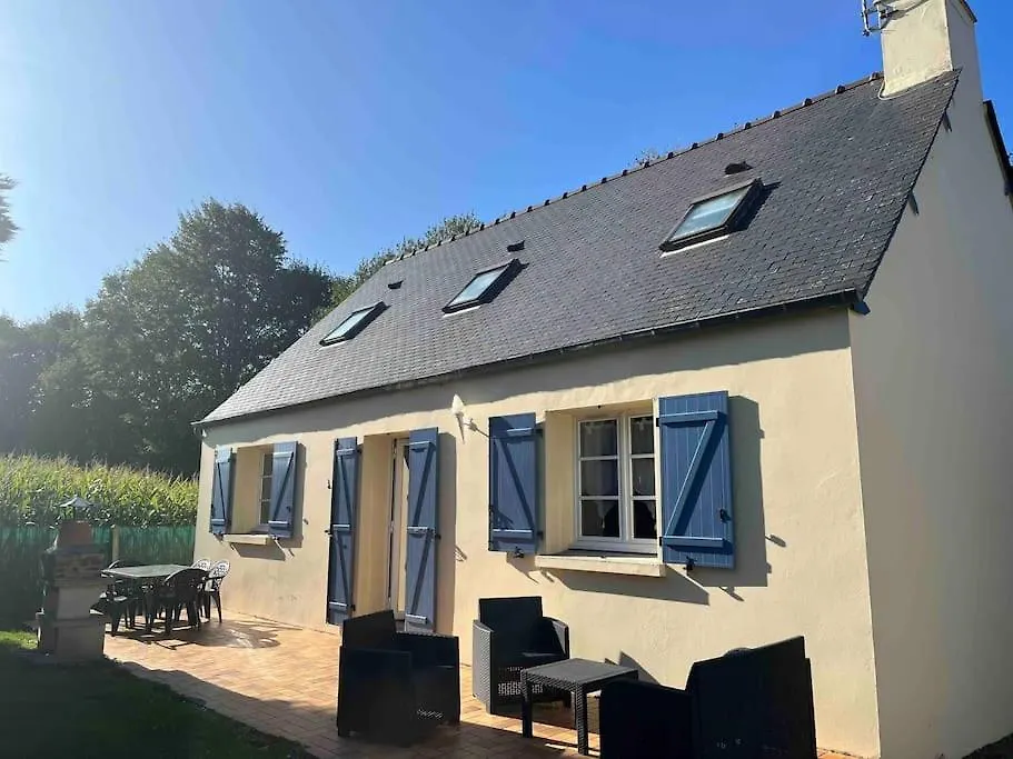 Holiday home Gite La Villemain Saint-Broladre France